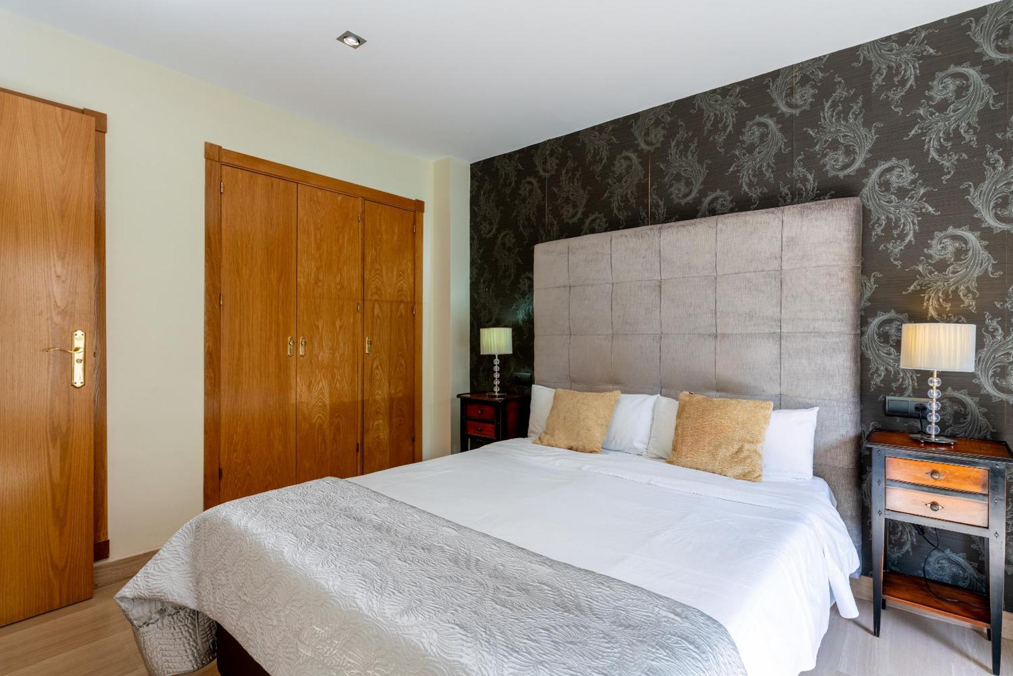 Pyl Apartamento Centro Junto Catedral Seville Luaran gambar