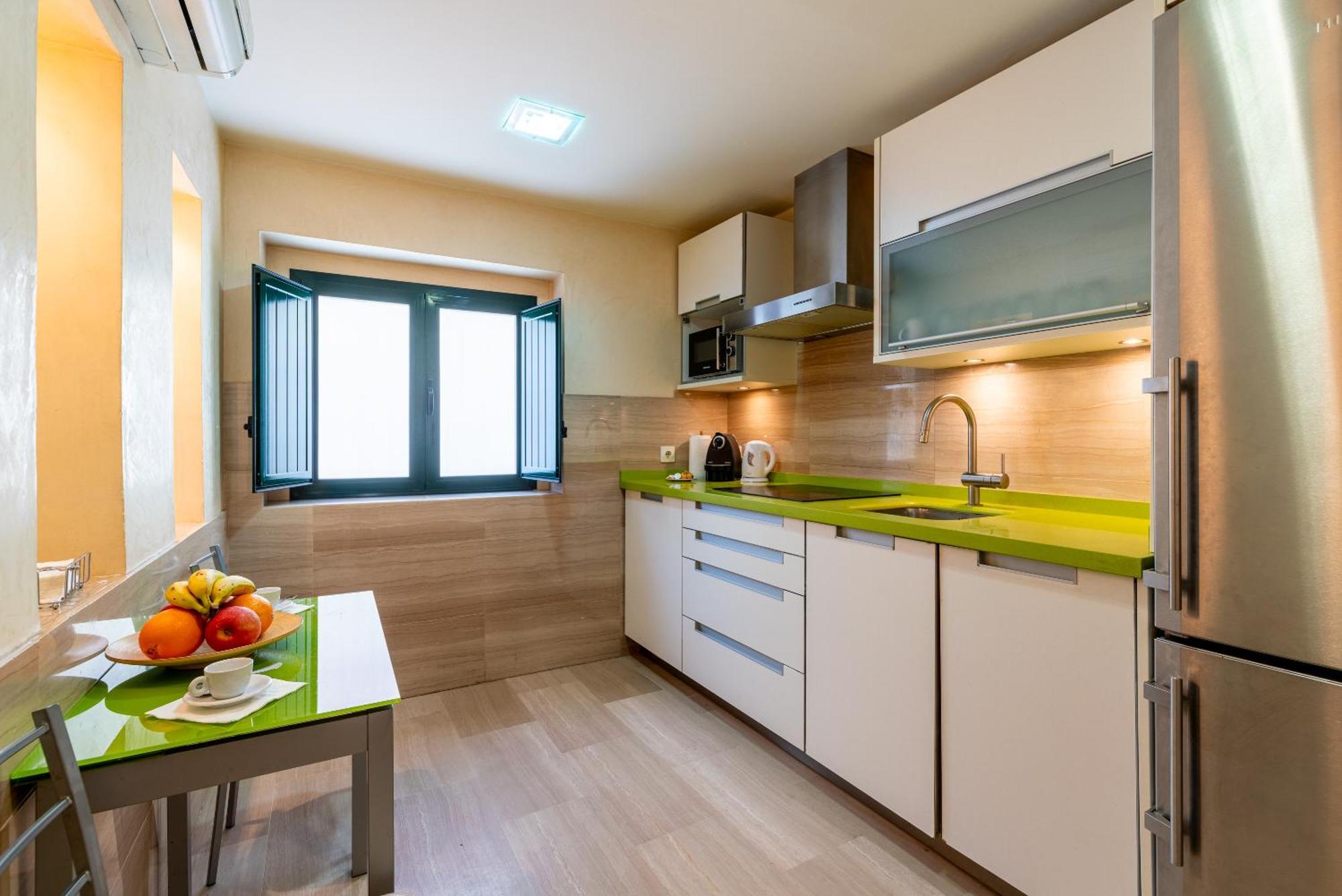 Pyl Apartamento Centro Junto Catedral Seville Luaran gambar