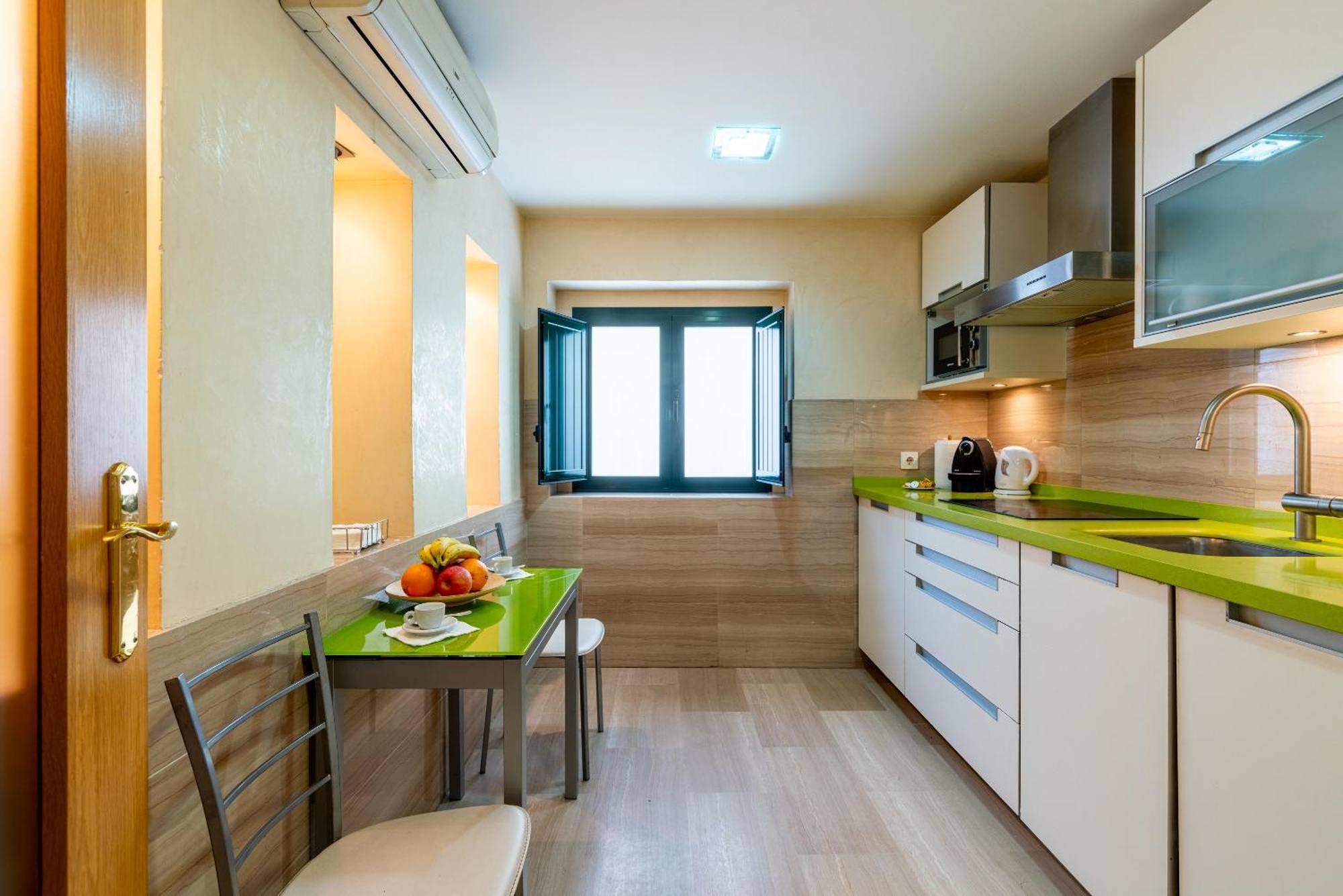 Pyl Apartamento Centro Junto Catedral Seville Luaran gambar